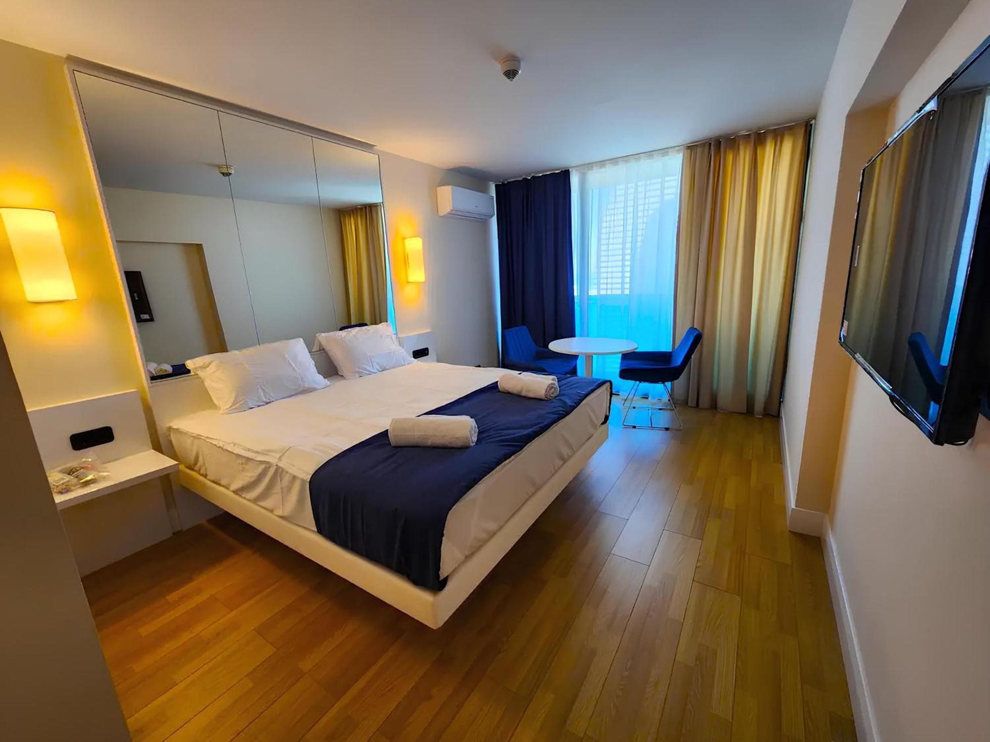 Orbi Panoramic Aparthotel Batumi Ngoại thất bức ảnh