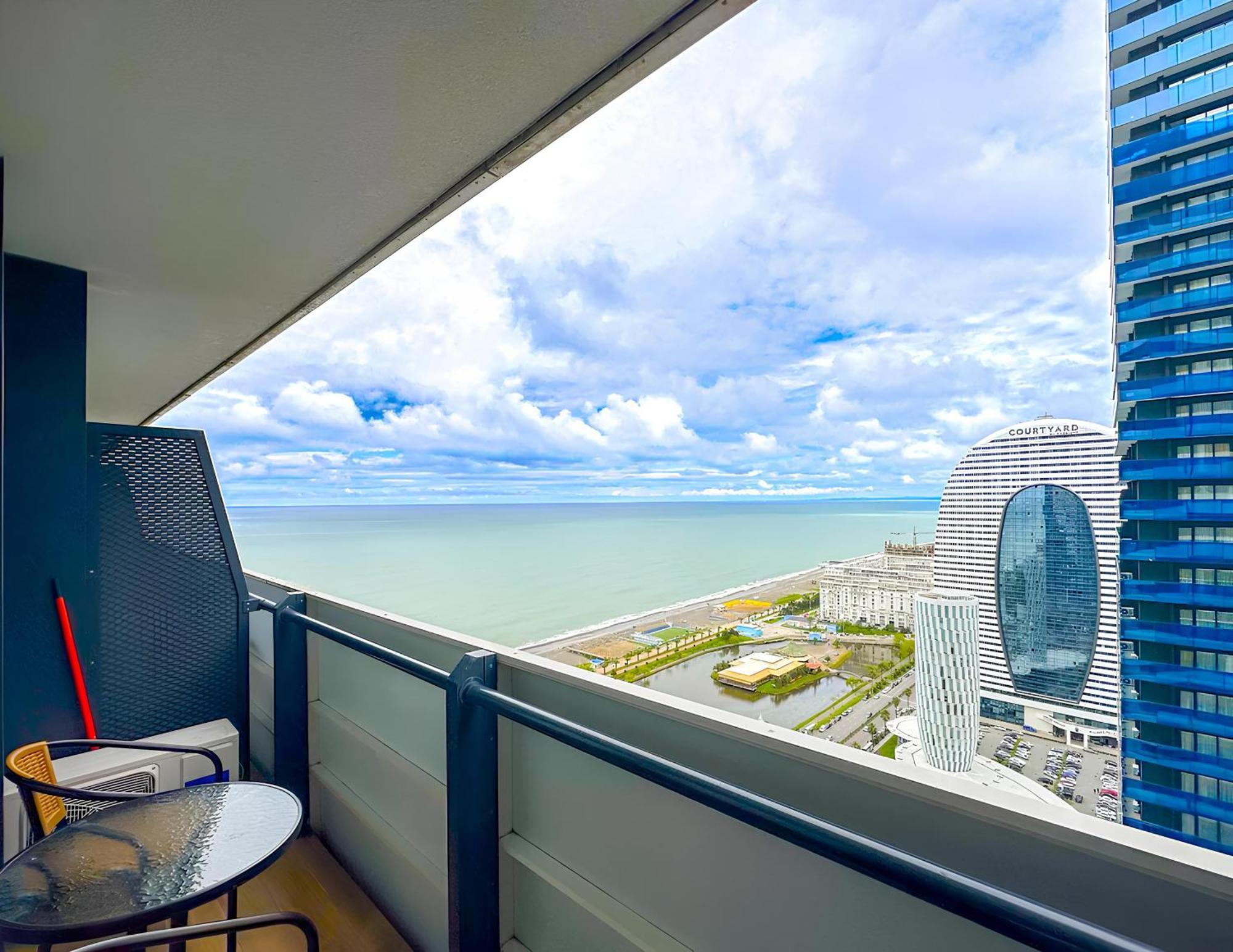 Orbi Panoramic Aparthotel Batumi Ngoại thất bức ảnh