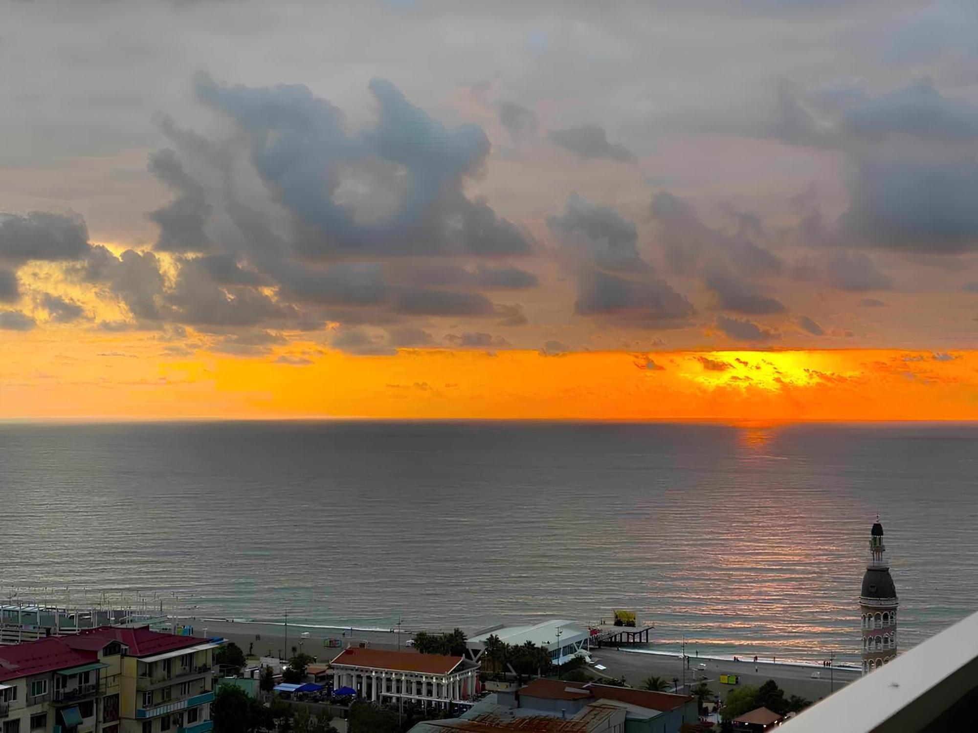 Orbi Panoramic Aparthotel Batumi Ngoại thất bức ảnh